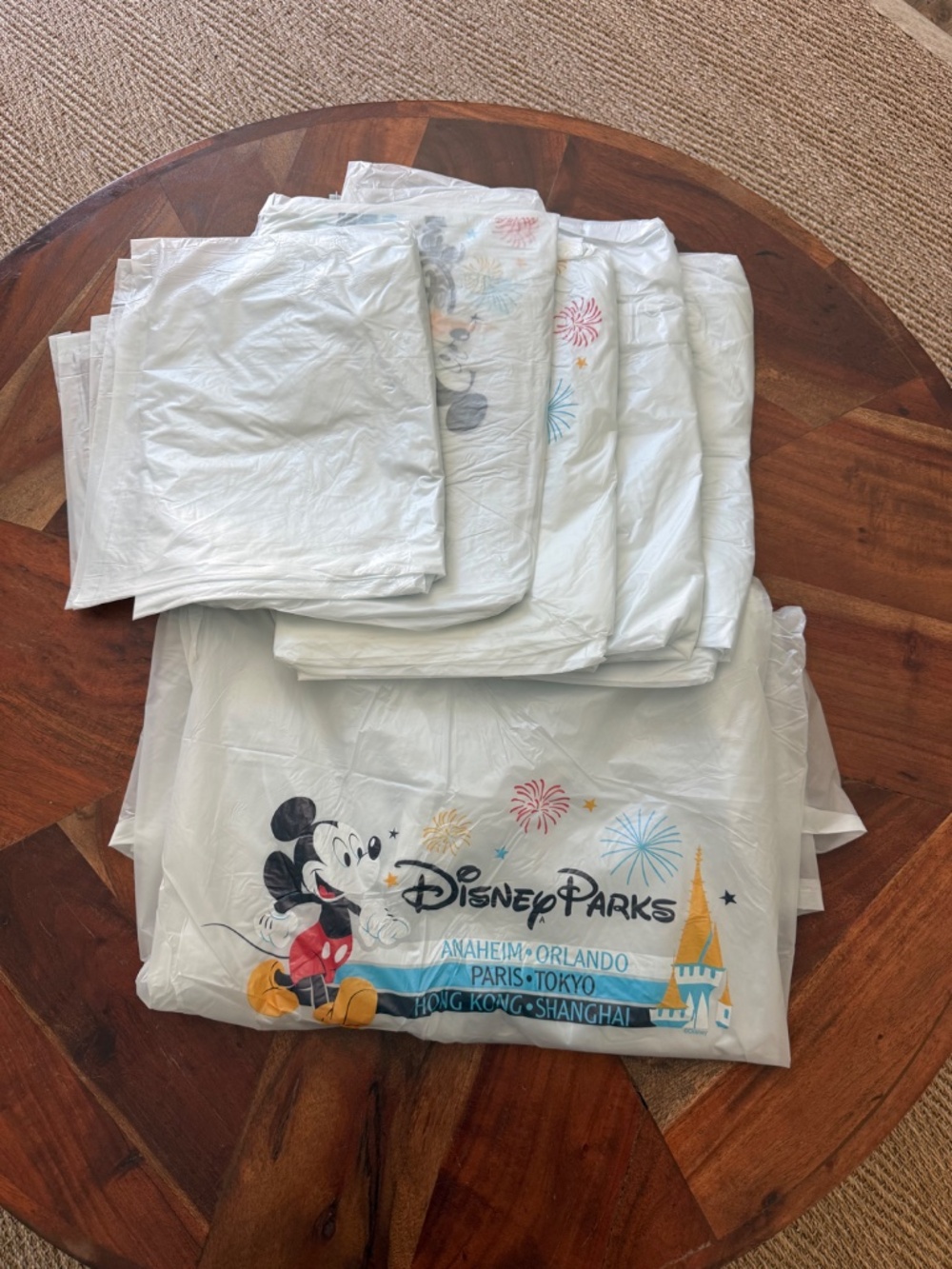 SIX (6) Disney Parks Mickey Classic Poncho, 5 Adult + 1 Child